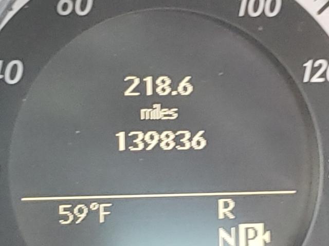 2010 MERCEDES-BENZ E 350 WDDHF5GB3AA101492