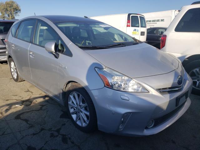 Toyota Prius v 2014