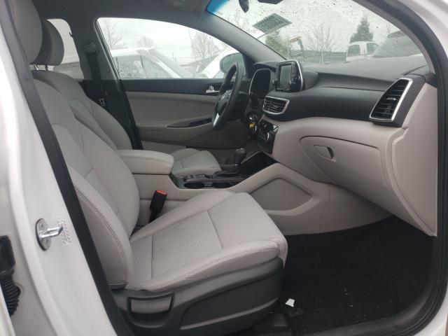 2019 HYUNDAI TUCSON SE KM8J2CA47KU971327