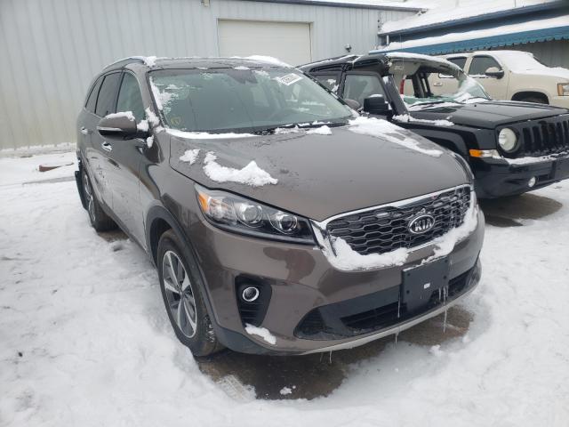 2019 KIA SORENTO EX 5XYPHDA59KG461963
