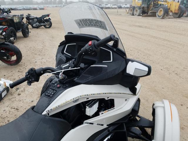 2020 CAN-AM SPYDER ROA 2BXNBDD29LV005136