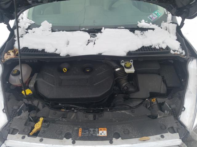 2019 FORD ESCAPE TIT 1FMCU9J90KUC31183