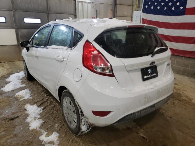 VIN 3FADP4TJ2GM143893 2016 FORD FIESTA no.3