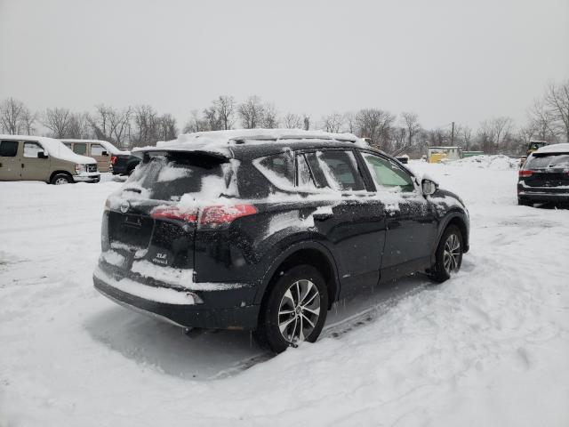 2017 TOYOTA RAV4 HV LE JTMRJREVXHD142616