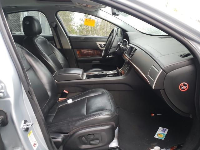 2010 JAGUAR XF PREMIUM SAJWA0GB4ALR76654