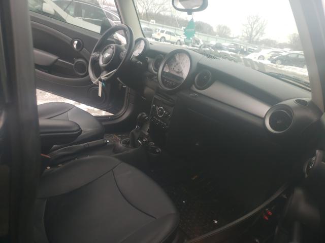 2011 MINI COOPER WMWSU3C57BT097072