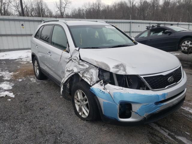 2014 KIA SORENTO LX 5XYKTCA62EG442624
