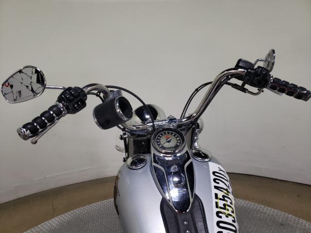 2011 HARLEY-DAVIDSON FLSTC 1HD1BW510BB022587