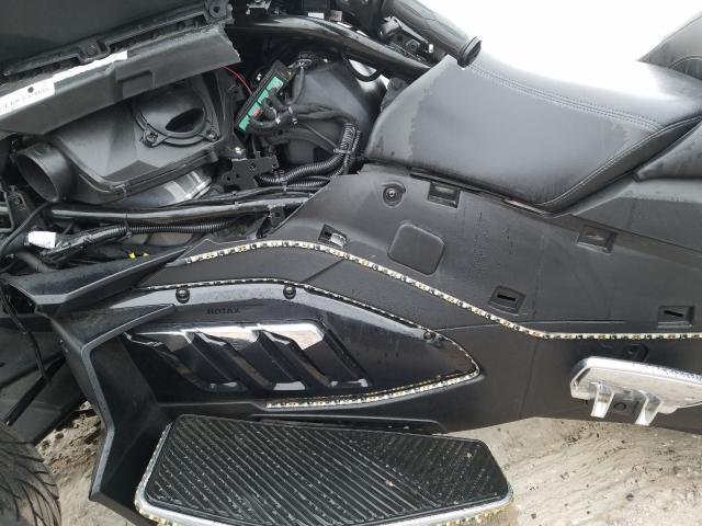 2020 CAN-AM SPYDER ROA 2BXNBDD29LV005136