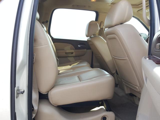 2011 CHEVROLET AVALANCHE 3GNTKGE31BG388607