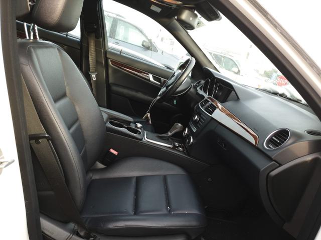 2012 MERCEDES-BENZ C300 WDDGF8BB2CA718759