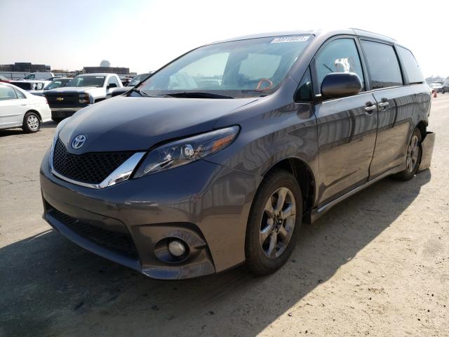 2016 TOYOTA SIENNA SE 5TDXK3DCXGS746929