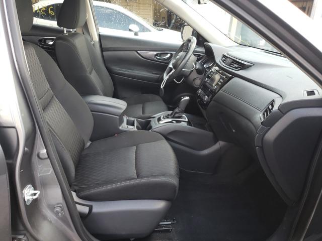 2017 NISSAN ROGUE S KNMAT2MT5HP550471