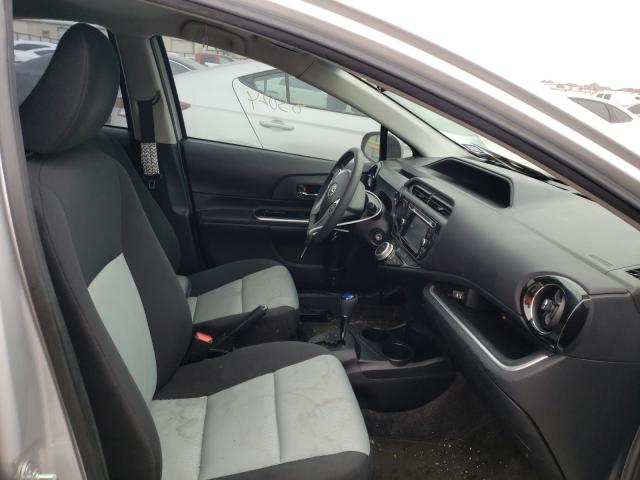 2016 TOYOTA PRIUS C JTDKDTB30G1127356