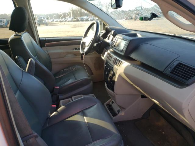 2010 VOLKSWAGEN ROUTAN SE 2V4RW3D15AR242323