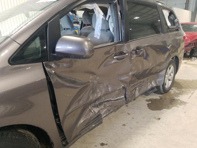 2017 TOYOTA SIENNA LE 5TDKZ3DC6HS774105