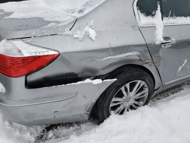2011 HYUNDAI GENESIS 4. KMHGC4DF7BU138668