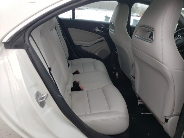 2014 MERCEDES-BENZ CLA 250 4M WDDSJ4GB1EN154897