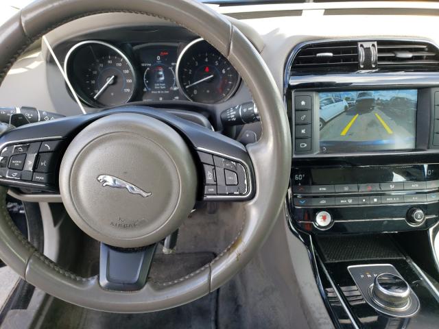 2017 JAGUAR XE SAJAR4BG9HA974661