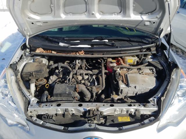 2014 TOYOTA PRIUS C JTDKDTB32E1564997