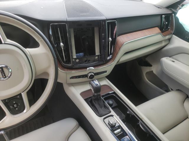 2020 VOLVO XC60 T5 IN YV4102DL1L1424321