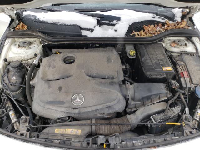 2014 MERCEDES-BENZ CLA 250 4M WDDSJ4GB1EN154897