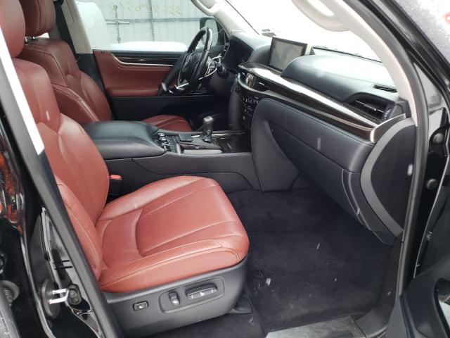 2017 LEXUS LX 570 JTJHY7AX8H4234520