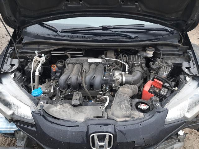 2016 HONDA FIT LX JHMGK5H5XGX014025