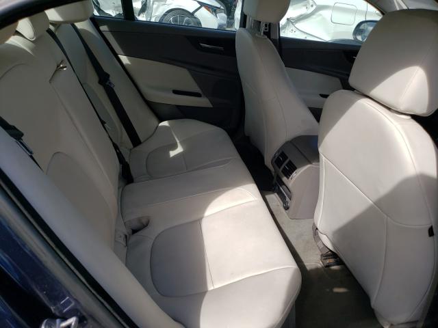 2017 JAGUAR XE SAJAR4BG9HA974661