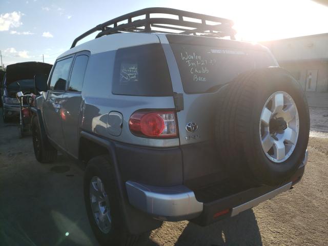 2010 TOYOTA FJ CRUISER JTEBU4BF3AK071829