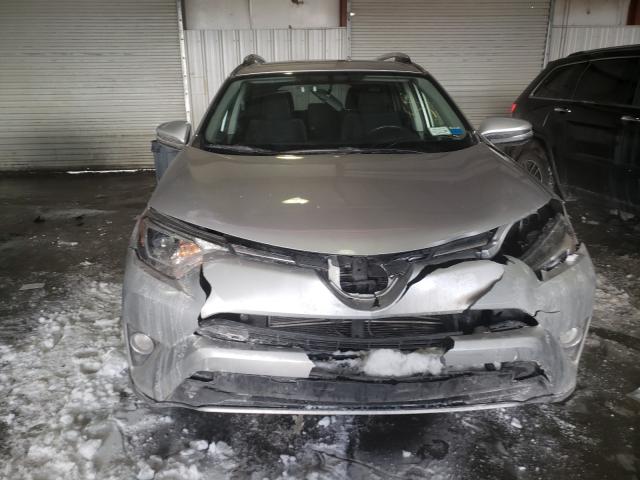 2016 TOYOTA RAV4 HV XL JTMRJREV7GD024134
