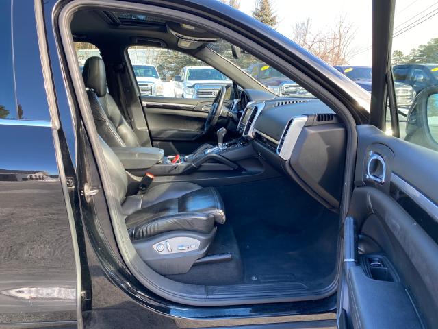 2011 PORSCHE CAYENNE WP1AA2A29BLA07333