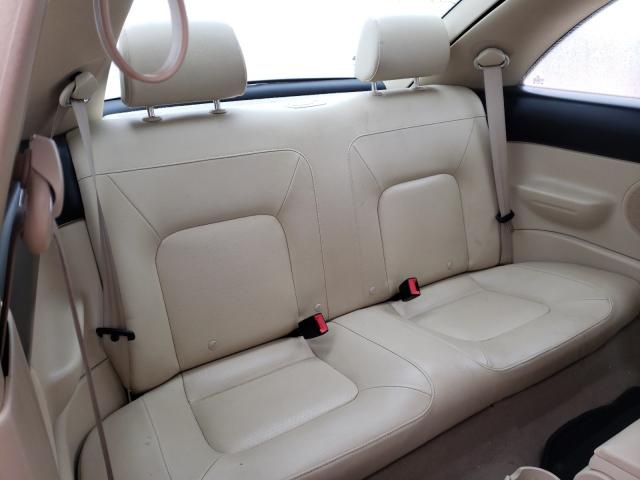 2010 VOLKSWAGEN NEW BEETLE 3VWPW3AG5AM027121