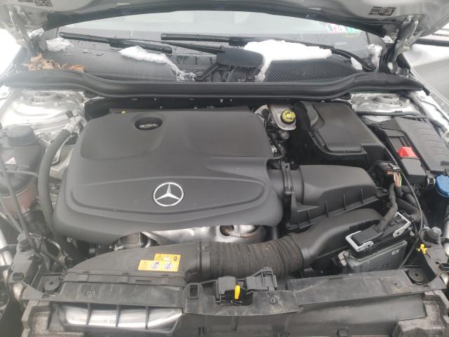 2018 MERCEDES-BENZ GLA WDCTG4GB4JJ435567