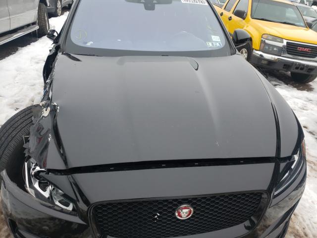 2019 JAGUAR F-PACE PRE SADCJ2FXXKA601752