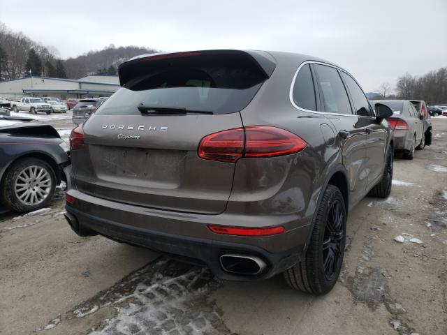 2016 PORSCHE CAYENNE WP1AA2A20GLA03887