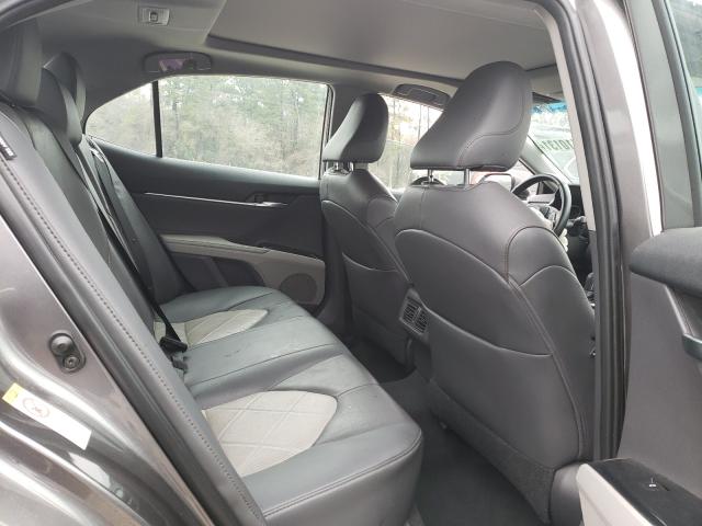 2018 TOYOTA CAMRY L 4T1B11HK8JU019239