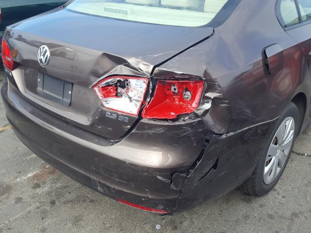 2011 VOLKSWAGEN JETTA SE - 3VWDX7AJ0BM346429