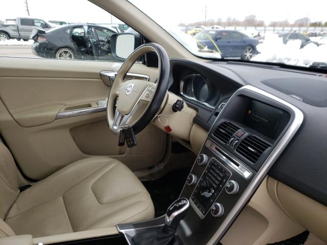 2016 VOLVO XC60 T5 PL YV4612RM0G2822978