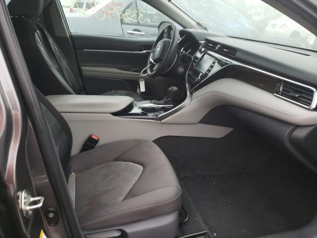 2018 TOYOTA CAMRY L 4T1B11HK0JU506337