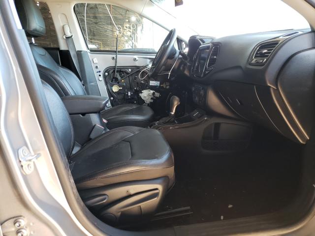 2019 JEEP COMPASS LI 3C4NJCCB2KT749177