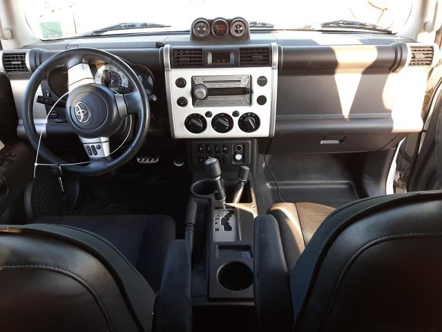 2010 TOYOTA FJ CRUISER JTEBU4BF9AK071740