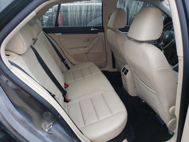 2010 VOLKSWAGEN JETTA LIMI 3VWAZ7AJ7AM122473