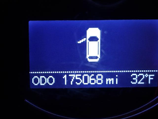 2011 LEXUS CT 200 JTHKD5BH8B2007345