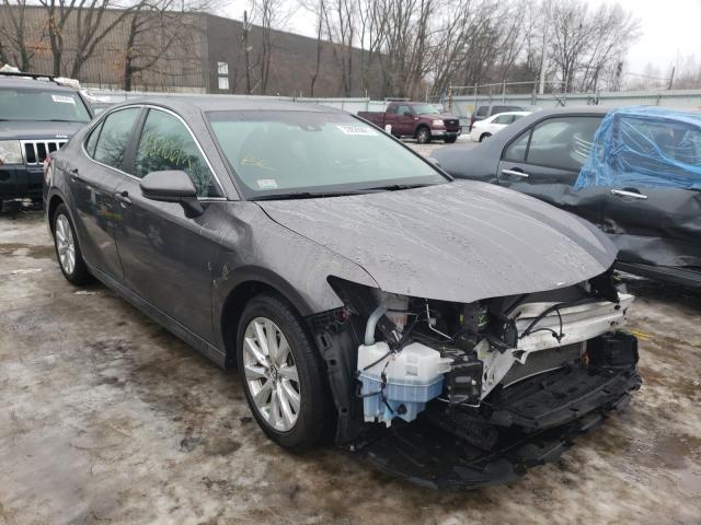 2018 TOYOTA CAMRY L 4T1B11HK0JU506337
