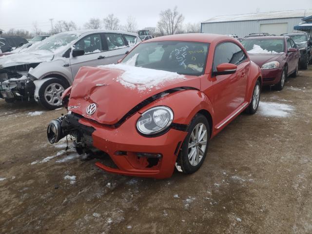 2017 VOLKSWAGEN BEETLE SE 3VWJ17AT1HM628237
