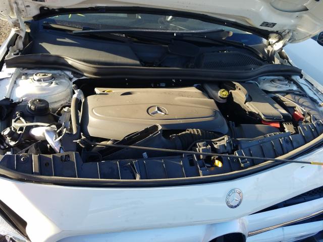 2016 MERCEDES-BENZ GLA 250 4M - WDCTG4GB4GJ221705