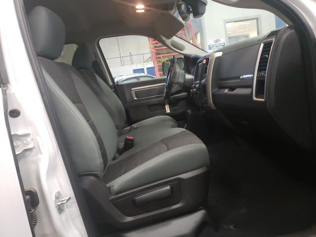2019 DODGE RAM 1500 1C6RR6TT8KS711532