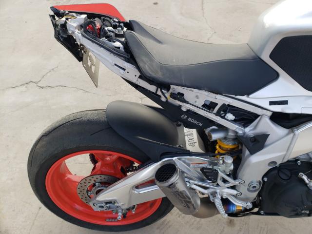 2019 APRILIA RSV4 ZD4KEU003KS001852
