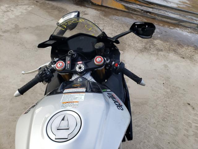 2019 APRILIA RSV4 ZD4KEU003KS001852